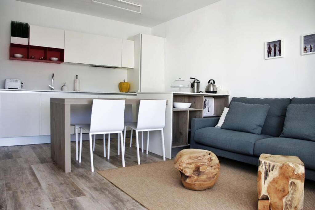 Design Vivienda V El Burgao By The Sea * Costa Teguise